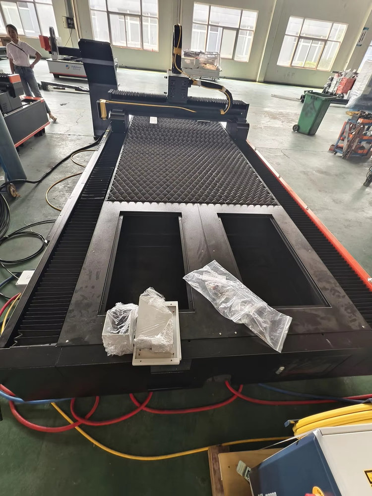 Metal  Laser Cutting Machine P - đánh giá và giá Industrial Laser Cutting Machine Price